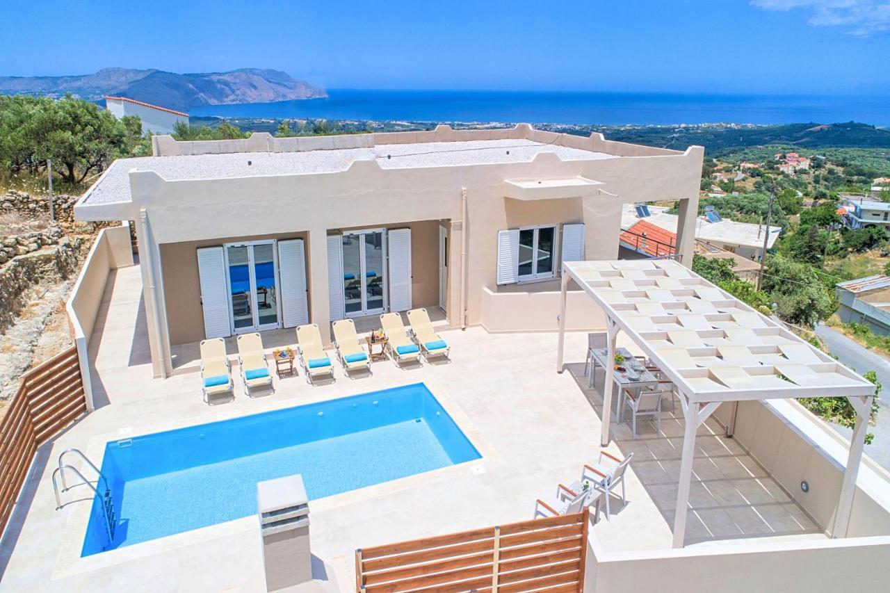 Villa Di Giorgio Heated Pool Kournás المظهر الخارجي الصورة